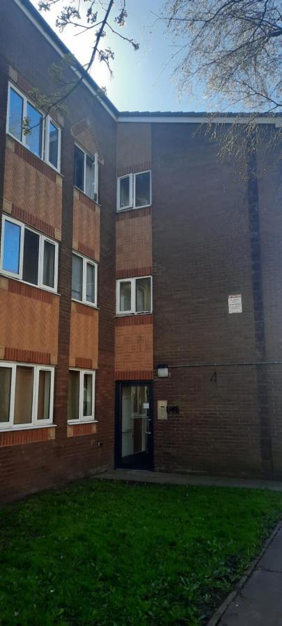 Double Bedroom In Liverpool Exterior photo